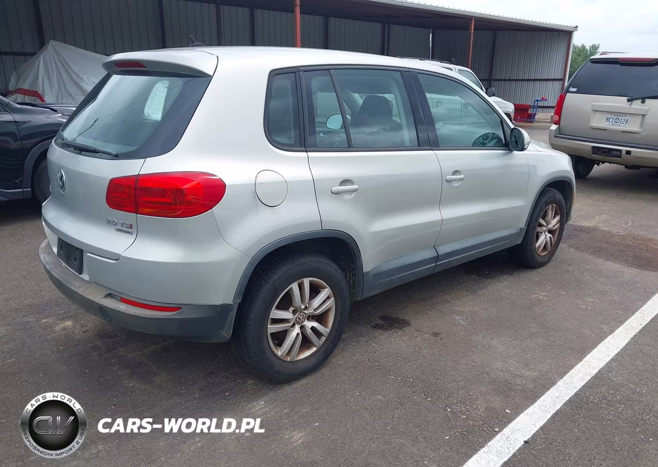 2013 Volkswagen Tiguan S VIN:WVGBV3AX5DW581839 - 4