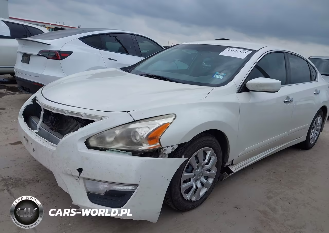 2015 Nissan Altima 2.5 S VIN:1N4AL3AP7FC577677 - 12