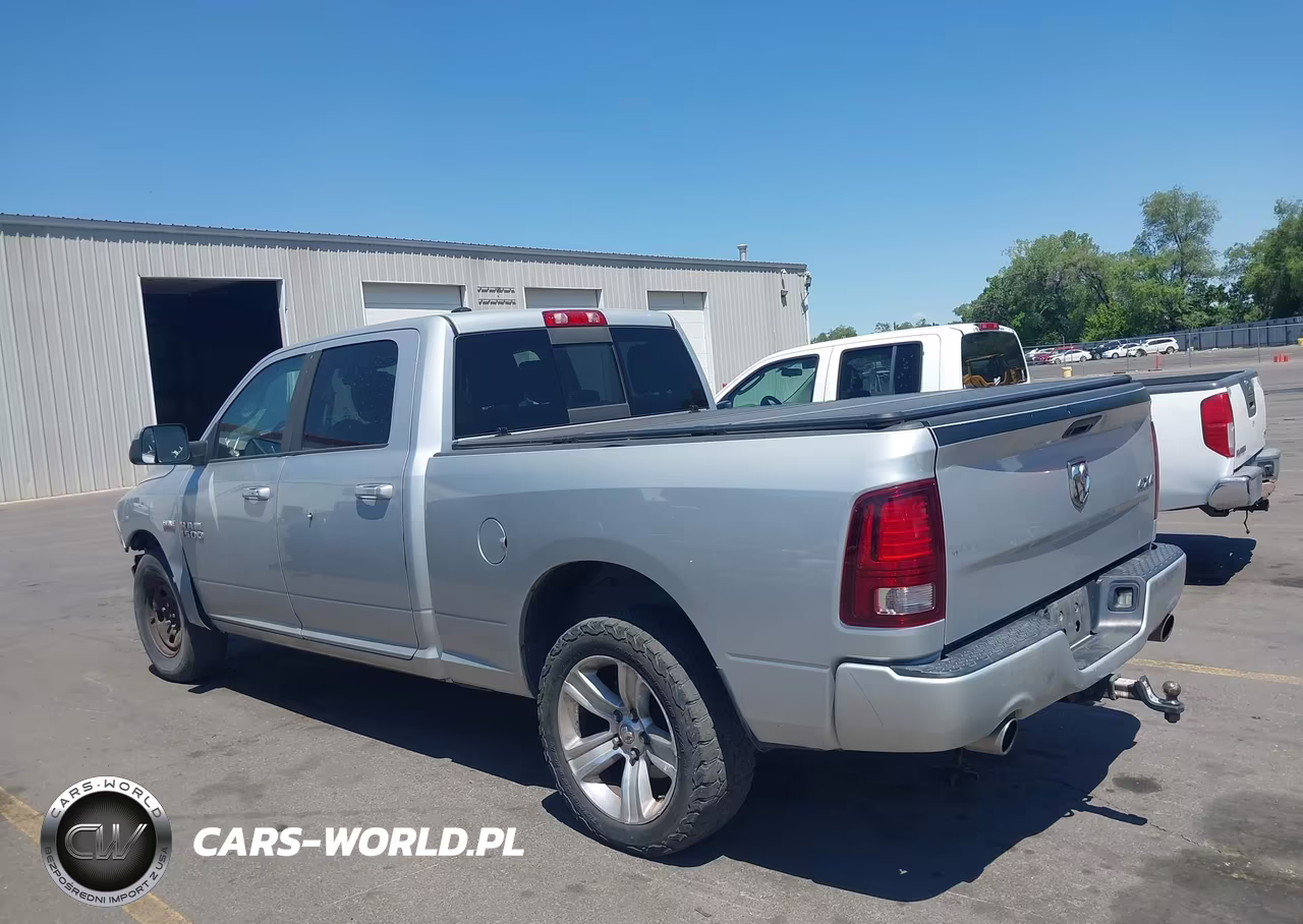 2016 Ram 1500 Sport VIN:1C6RR7UT6GS342133 - 14