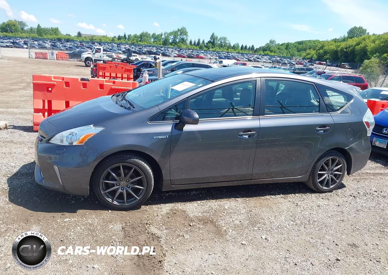 2012 Toyota Prius V Five VIN:JTDZN3EU8C3168140 - 14