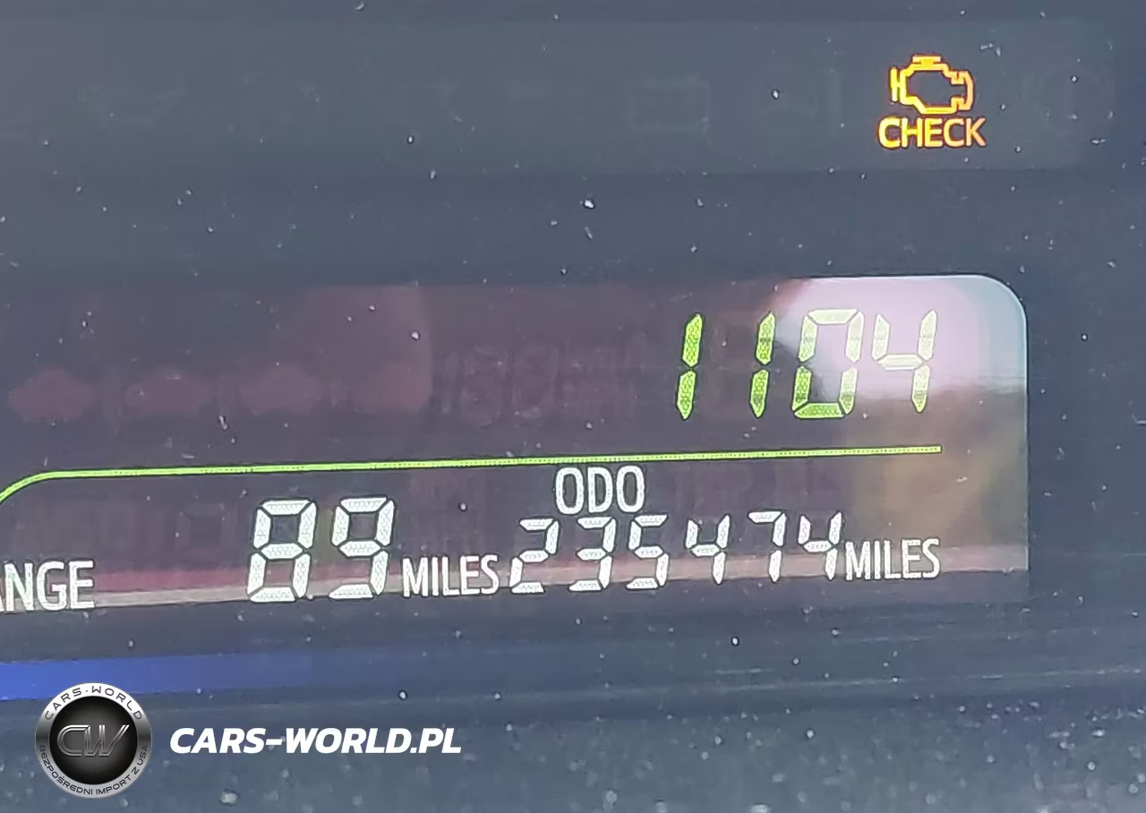 2012 Toyota Prius V Five VIN:JTDZN3EU8C3168140 - 15