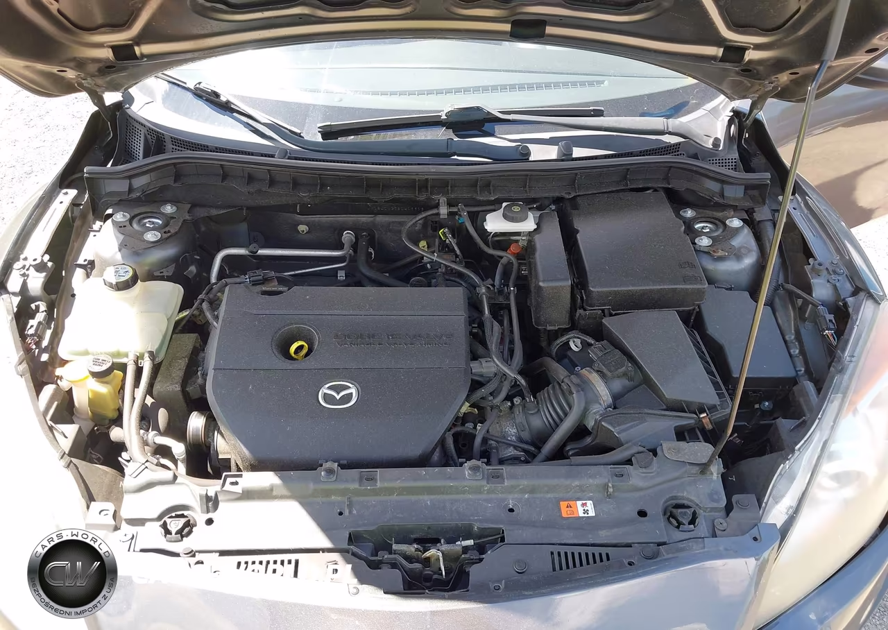 2011 Mazda Mazda3 I Touring VIN:JM1BL1VG7B1415518 - 10