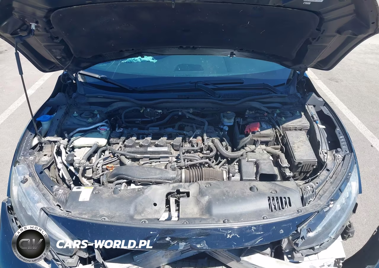 2018 Honda Civic Sport Touring VIN:SHHFK7H98JU416167 - 10