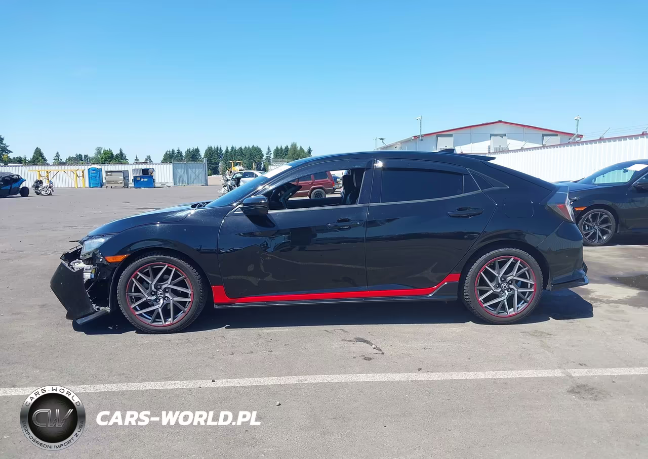 2018 Honda Civic Sport Touring VIN:SHHFK7H98JU416167 - 13