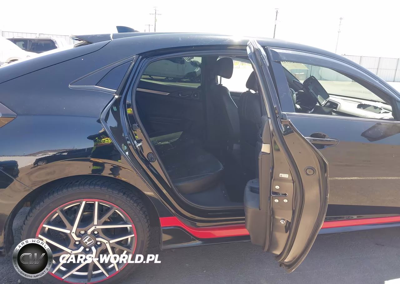 2018 Honda Civic Sport Touring VIN:SHHFK7H98JU416167 - 8