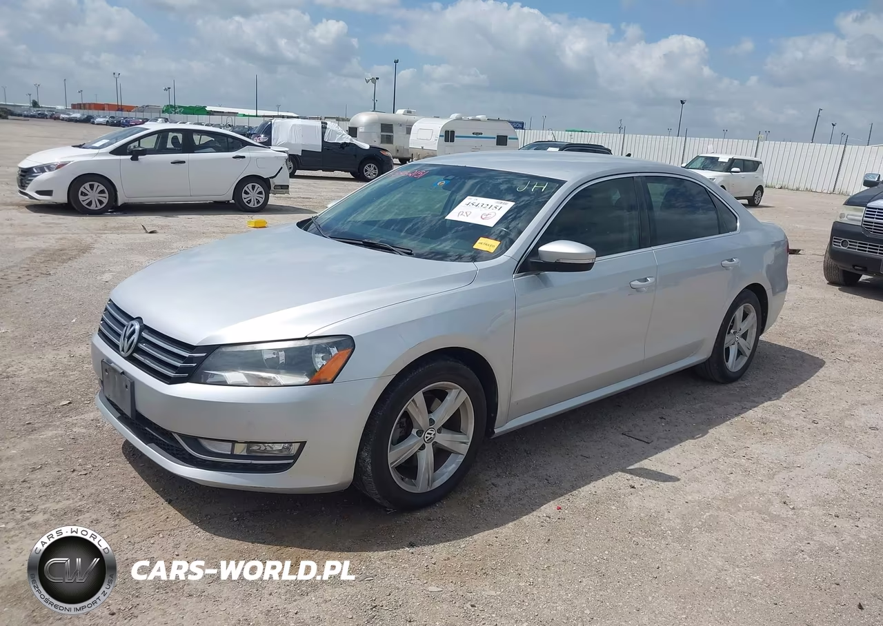 2015 Volkswagen Passat 1.8T Limited Edition VIN:1VWAS7A3XFC082310 - 2