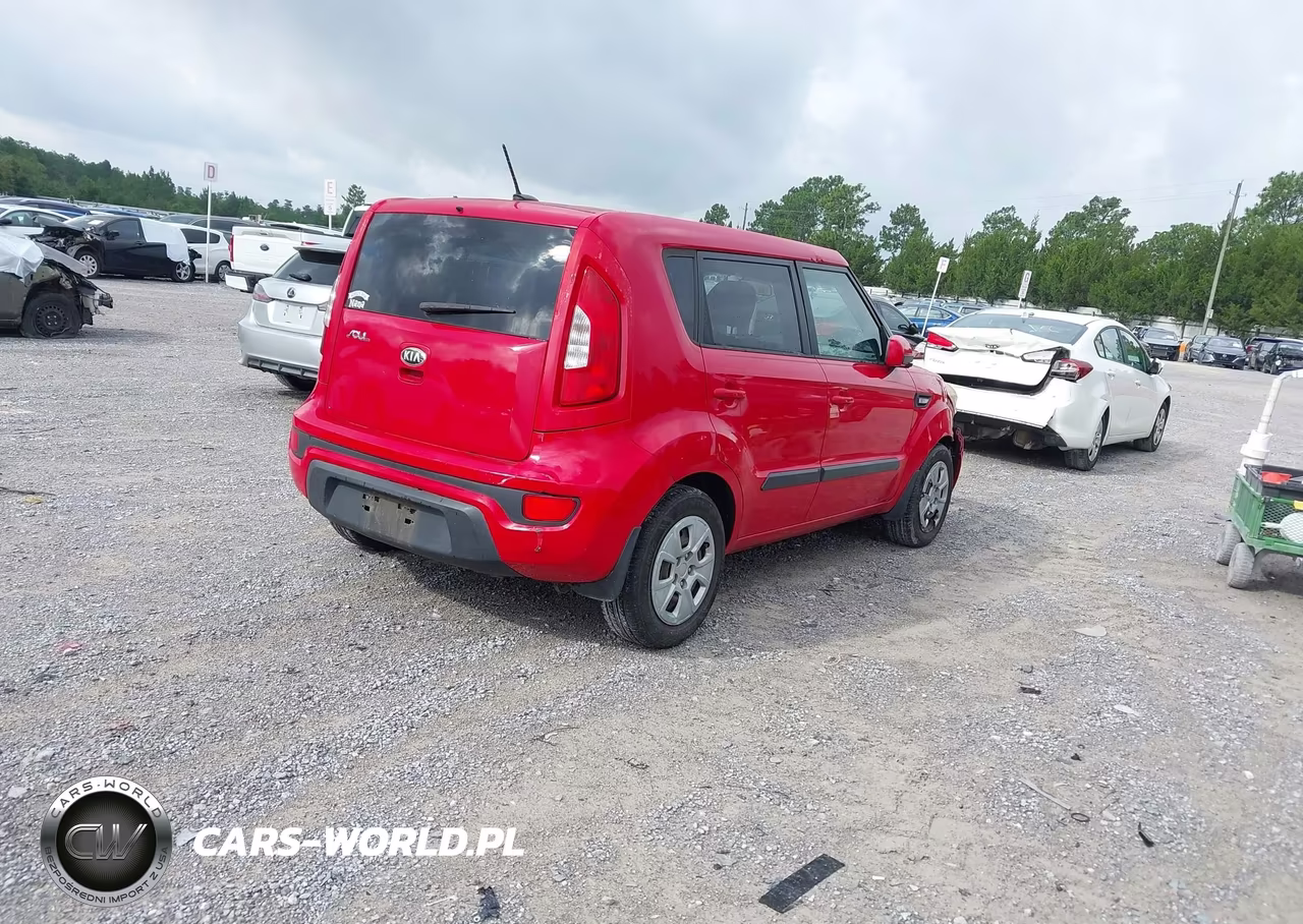 2013 Kia Soul VIN:KNDJT2A56D7624562 - 4
