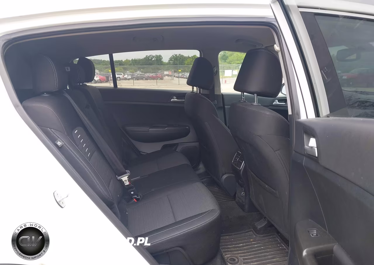 2018 Kia Sportage Lx VIN:KNDPMCACXJ7426686 - 8