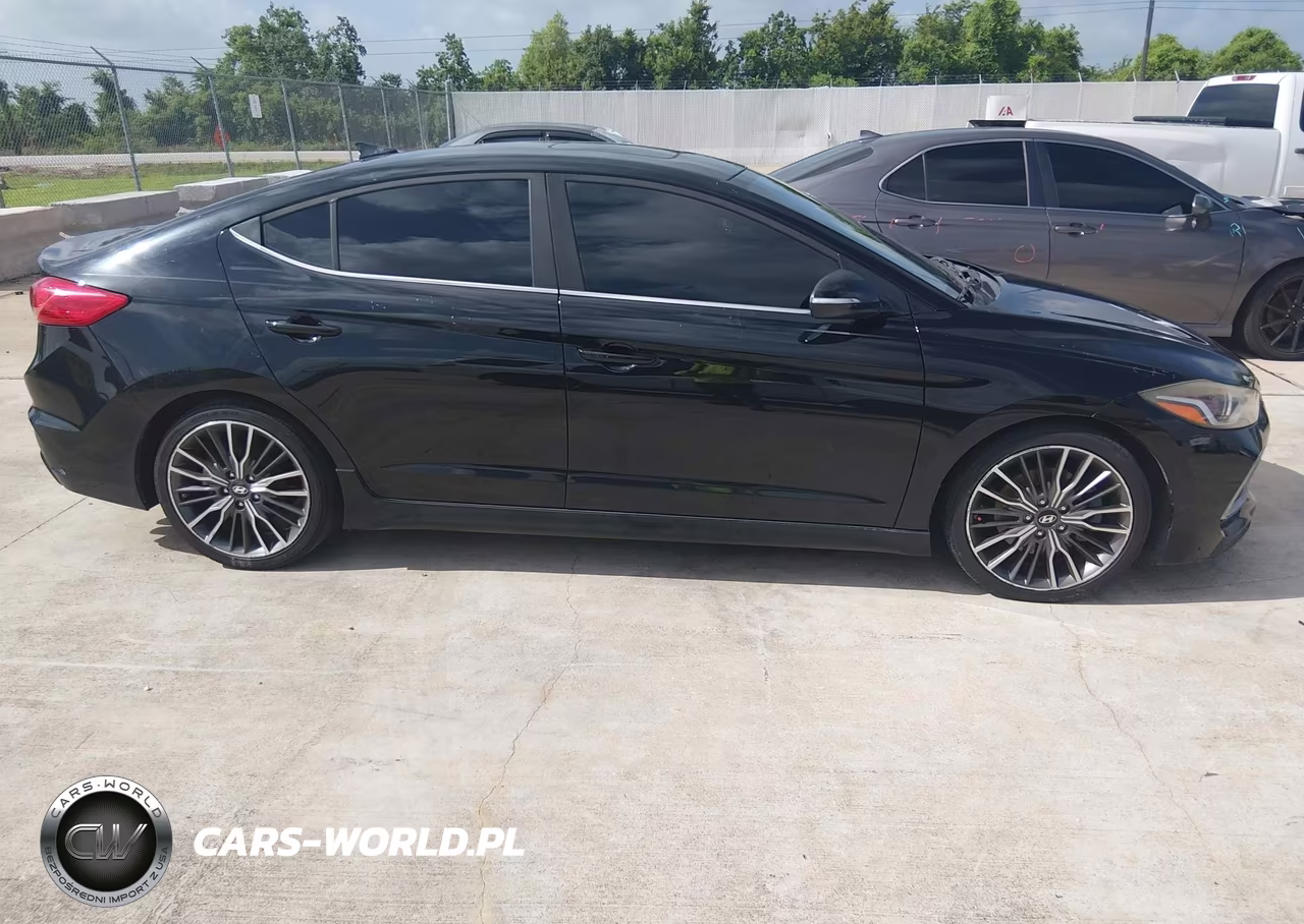 2018 Hyundai Elantra Sport VIN:KMHD04LB8JU665773 - 13