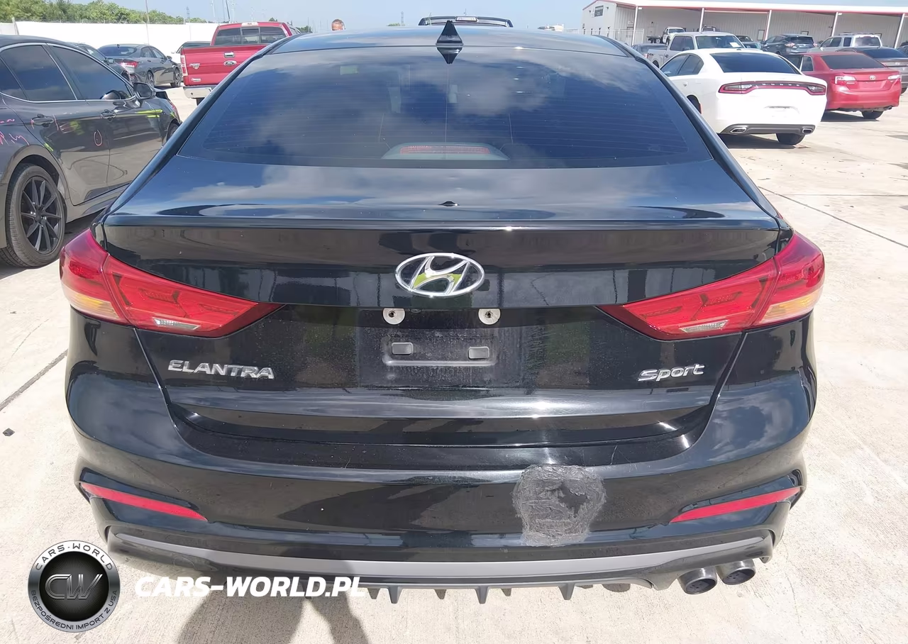 2018 Hyundai Elantra Sport VIN:KMHD04LB8JU665773 - 16