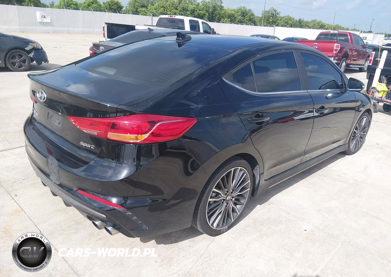 2018 Hyundai Elantra Sport VIN:KMHD04LB8JU665773 - 4