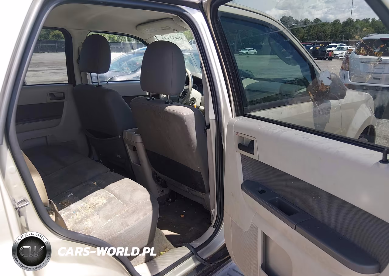 2010 Ford Escape Xlt VIN:1FMCU9D77AKA10068 - 8