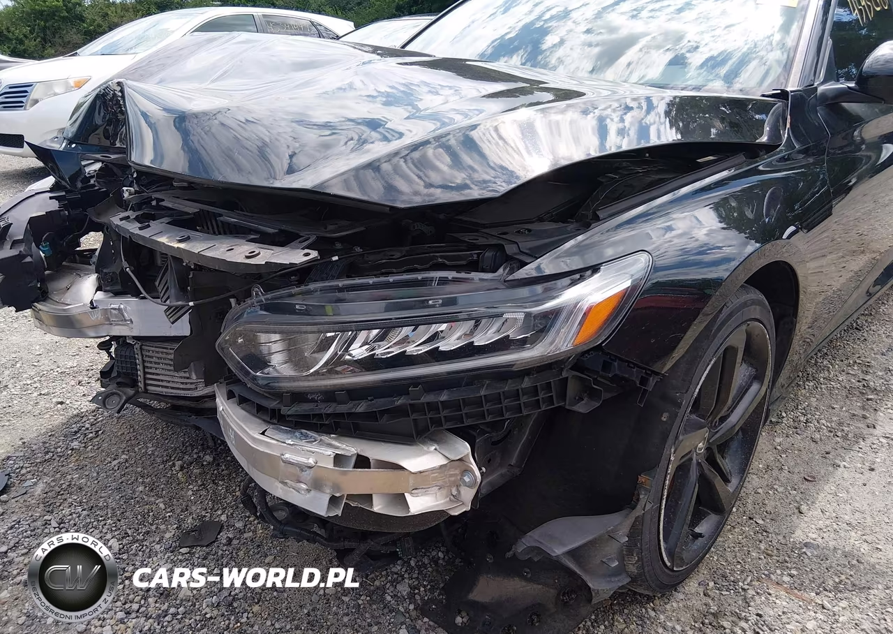 2019 Honda Accord Sport VIN:1HGCV1F38KA074156 - 18