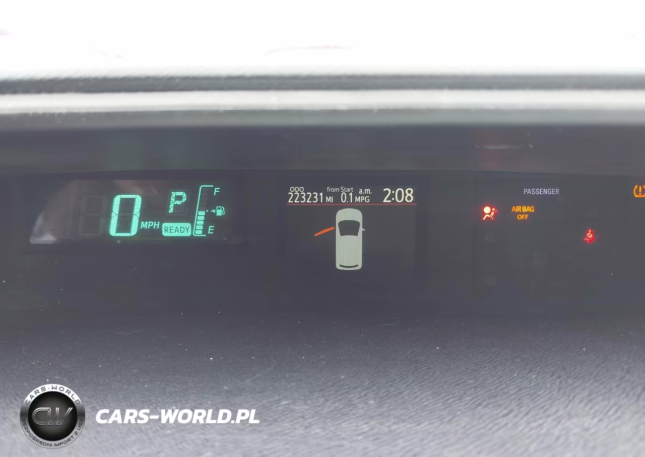 2012 Toyota Prius C Three VIN:JTDKDTB32C1029424 - 7