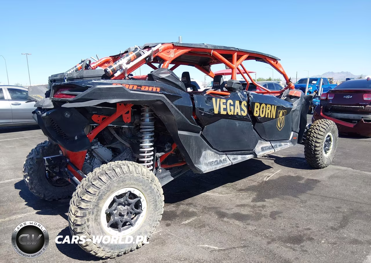 2018 Can-Am Maverick X3 Max X Rs Turbo R VIN:3JBVNAW40JK003632 - 4