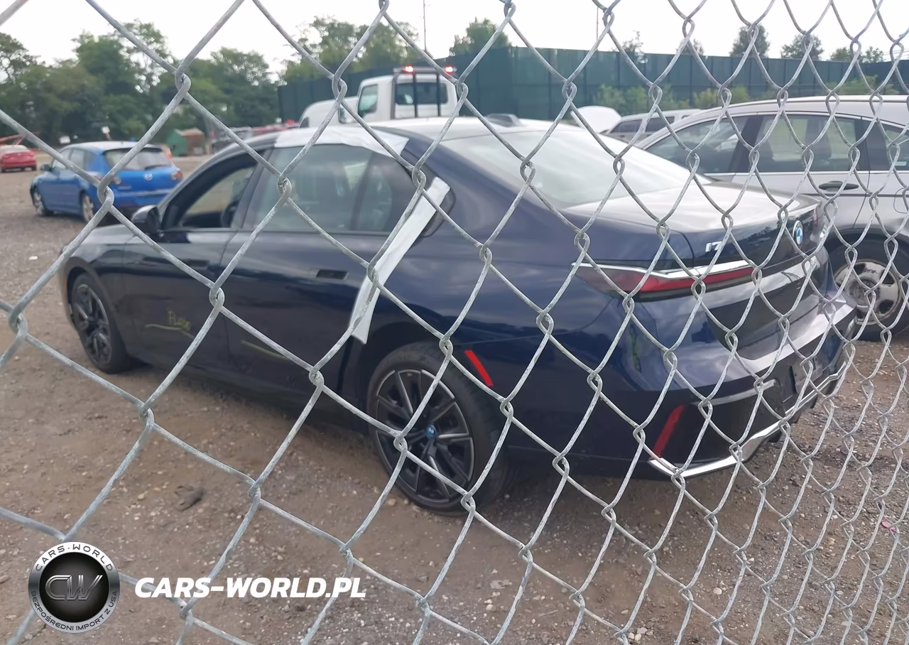 2023 BMW I7 xDrive60 VIN:WBY53EJ07PCN87734 - 3