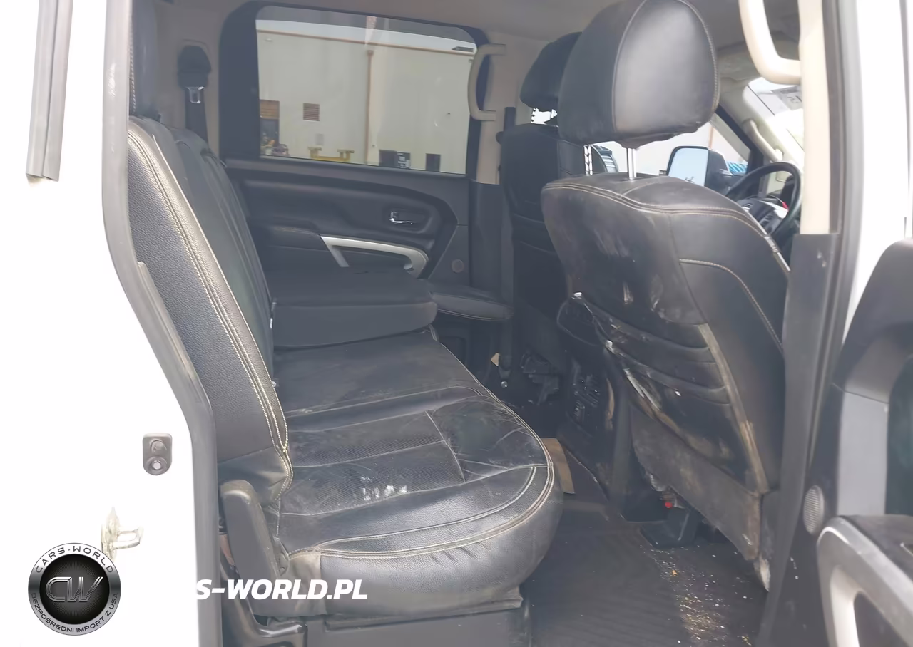 2017 Nissan Titan Xd Sl Diesel VIN:1N6BA1F4XHN568130 - 8