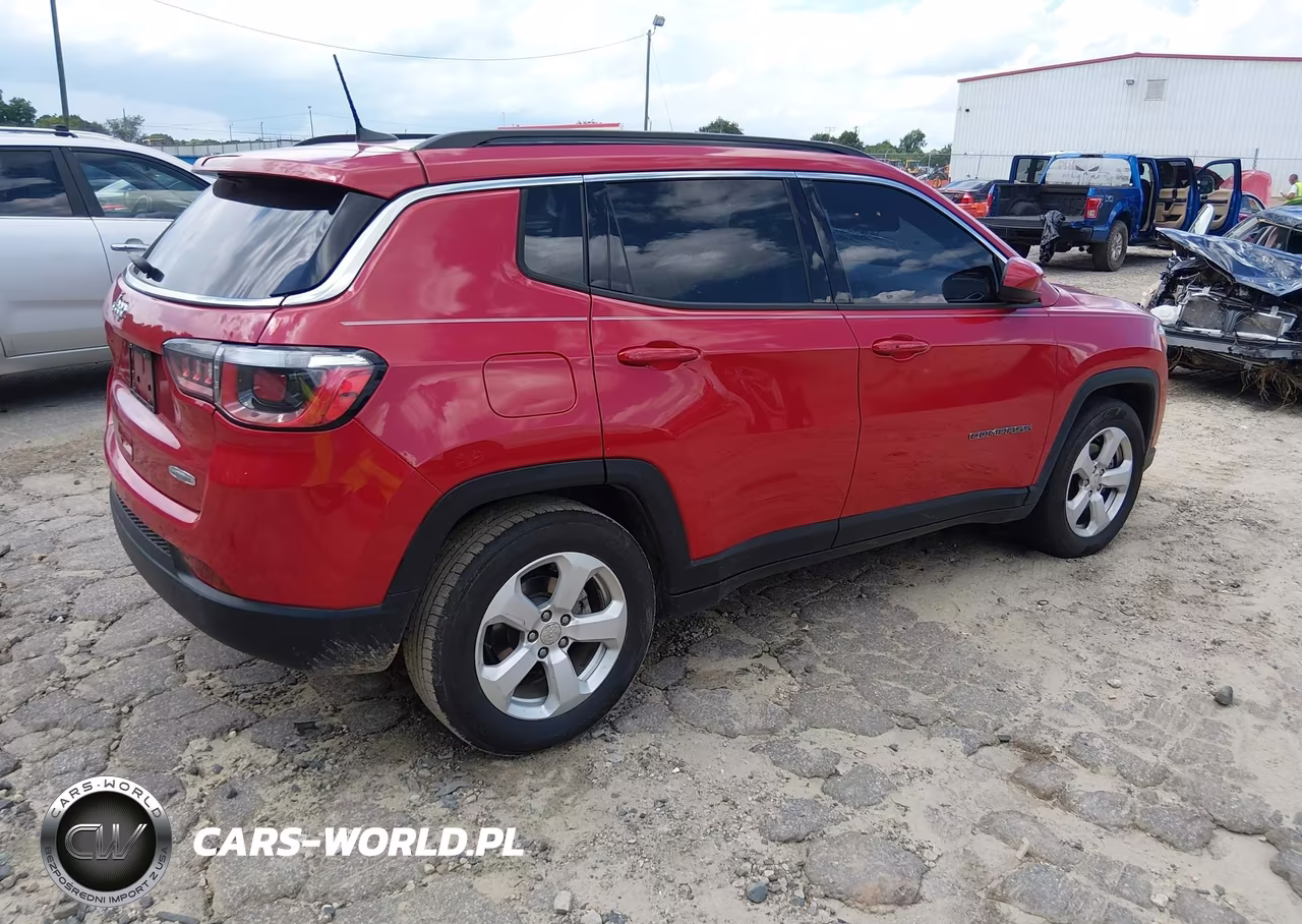 2019 Jeep Compass Latitude Fwd VIN:3C4NJCBB9KT819856 - 4