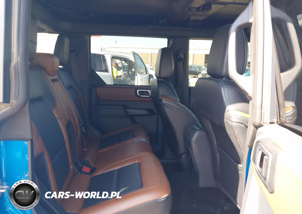 2024 Ford Bronco Outer Banks VIN:1FMDE8BH5RLA85705 - 8