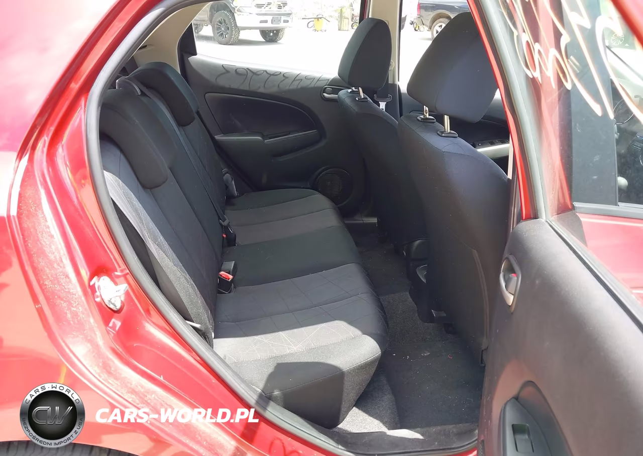 2014 Mazda Mazda2 Sport VIN:JM1DE1KZ4E0175427 - 8