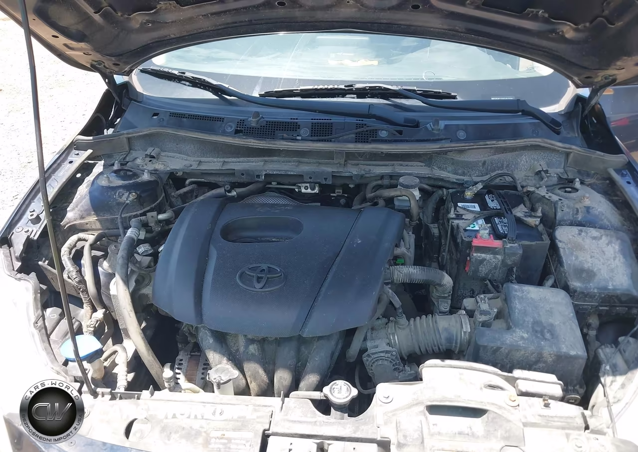 2018 Toyota Yaris Ia VIN:3MYDLBYV2JY317050 - 10