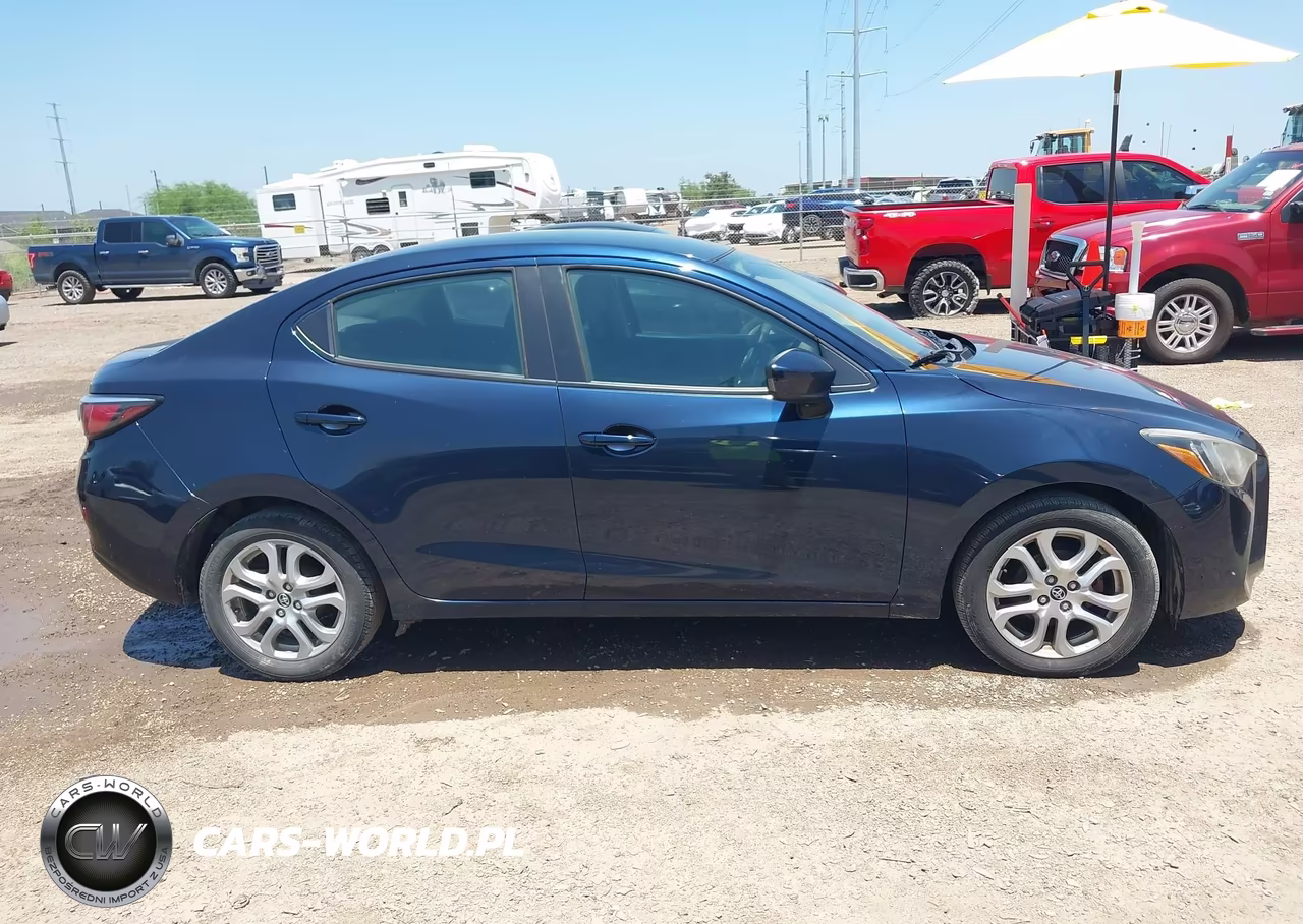 2018 Toyota Yaris Ia VIN:3MYDLBYV2JY317050 - 13