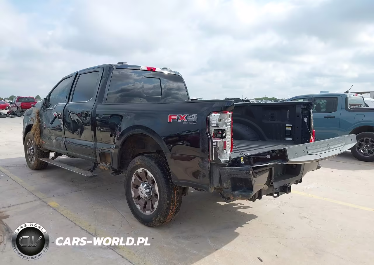 2024 Ford F-250 King Ranch VIN:1FT8W2BM1REF36470 - 3
