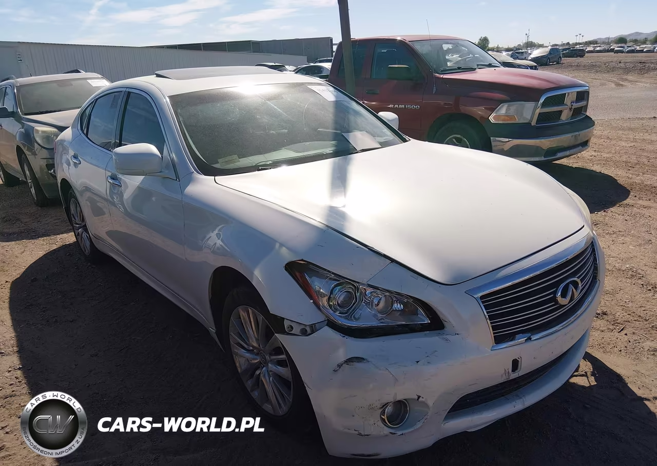 2011 Infiniti M37X