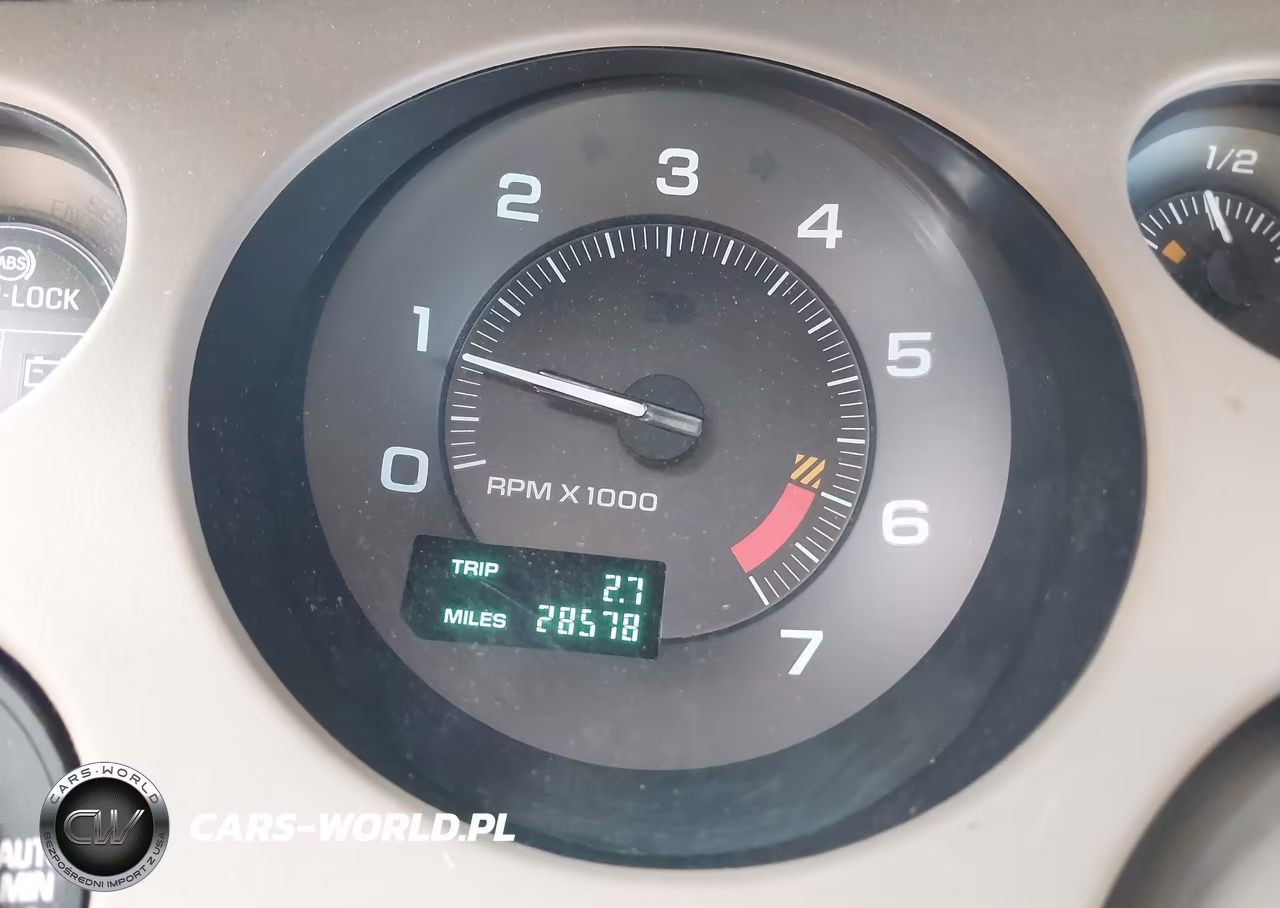 1998 Buick Riviera VIN:1G4GD221XW4707222 - 12