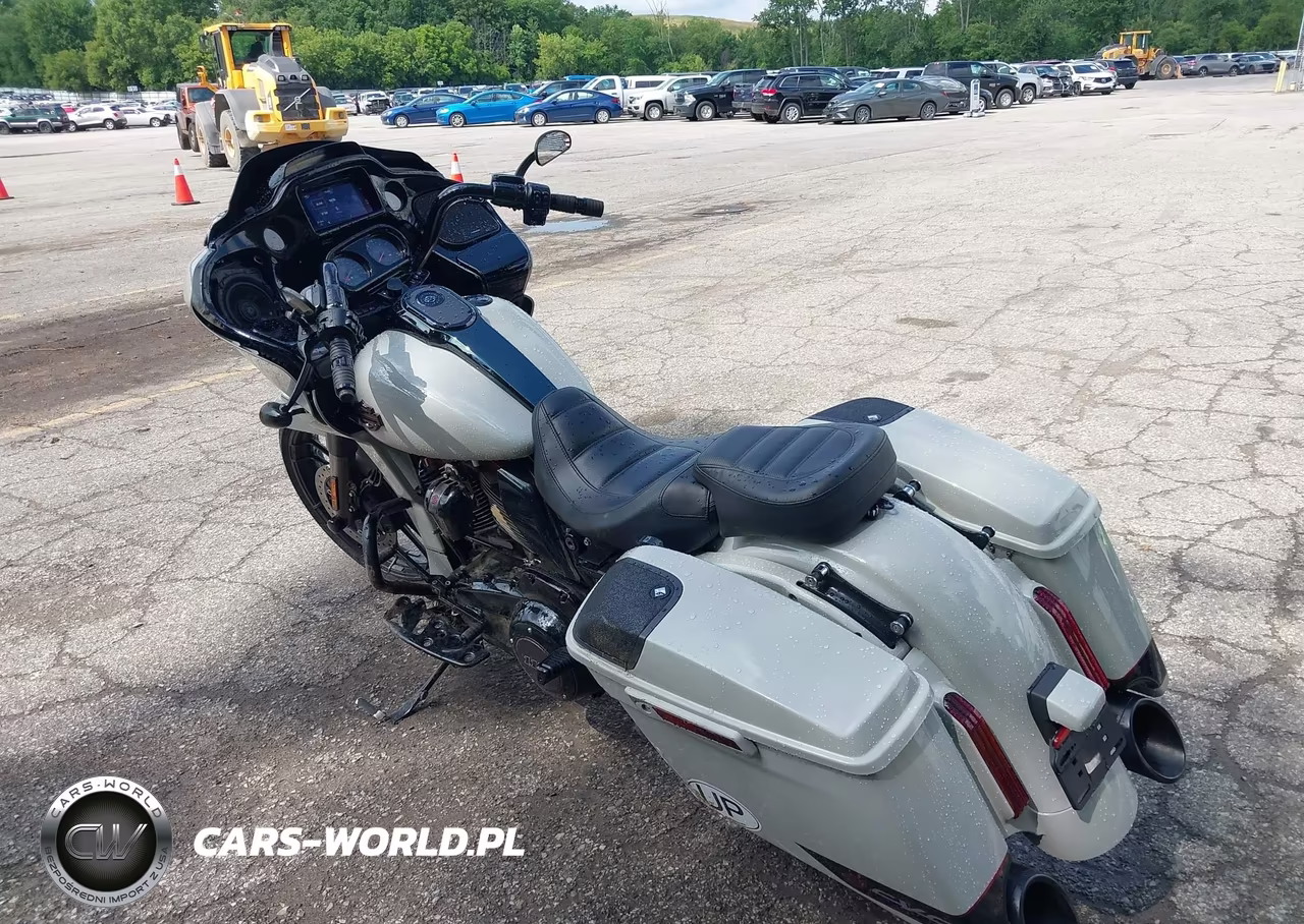 2020 Harley-Davidson Fltrxse VIN:1HD1TCL1XLB957826 - 3