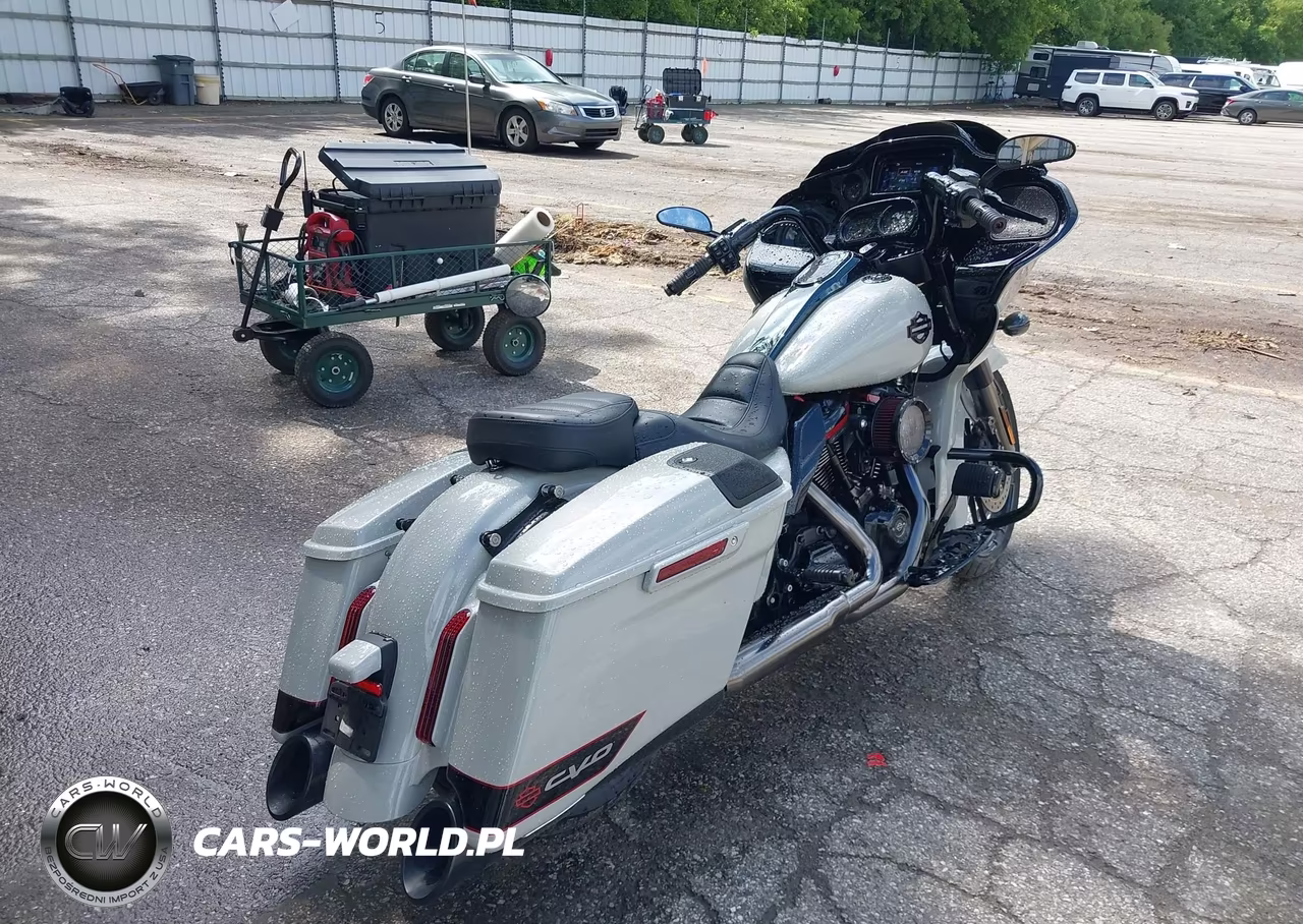 2020 Harley-Davidson Fltrxse VIN:1HD1TCL1XLB957826 - 4