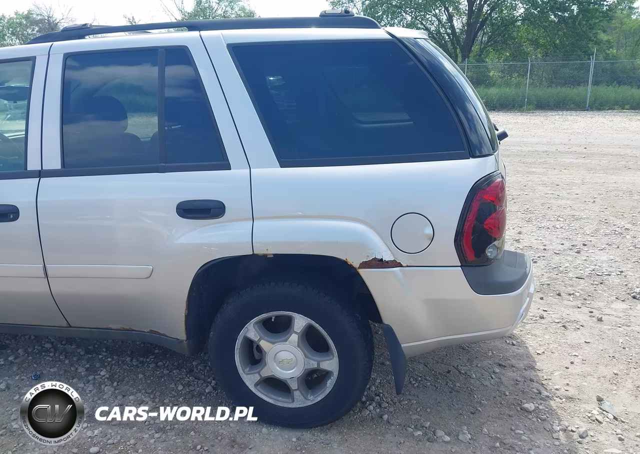2007 Chevrolet Trailblazer Ls VIN:1GNDT13S272171608 - 16