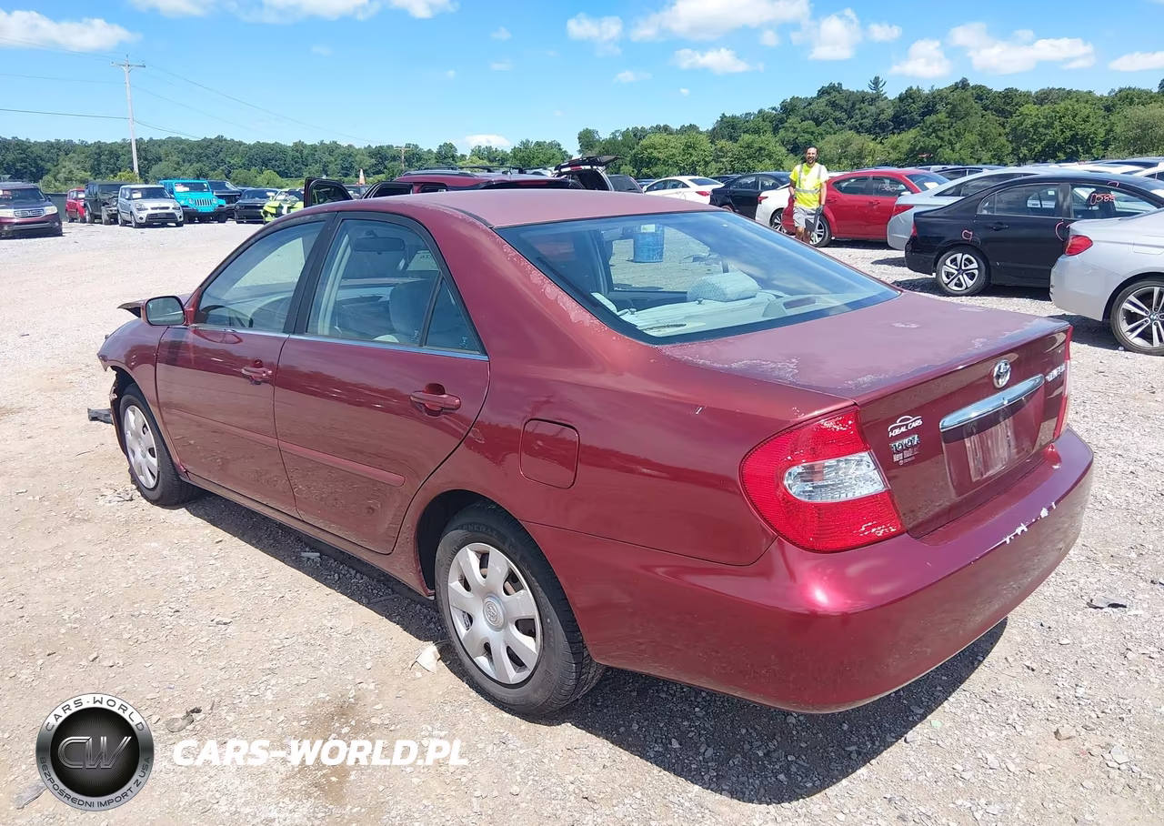 2003 Toyota Camry Le VIN:4T1BE32K43U254975 - 3