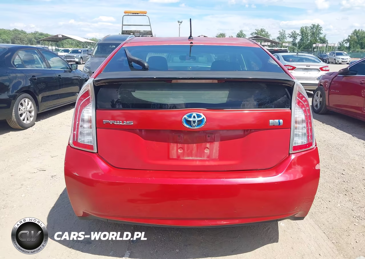 2012 Toyota Prius Two VIN:JTDKN3DU4C1520712 - 16