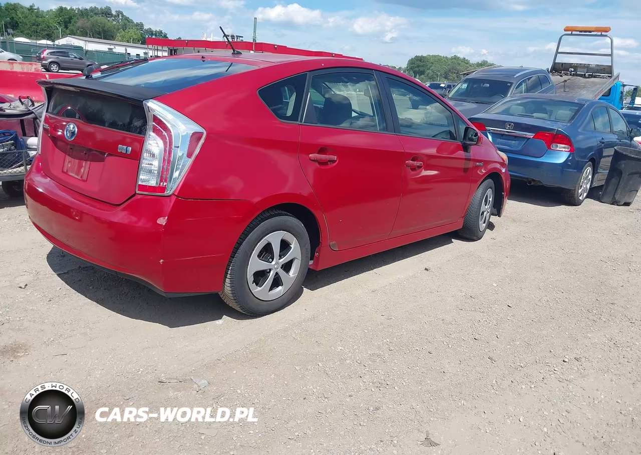 2012 Toyota Prius Two VIN:JTDKN3DU4C1520712 - 4