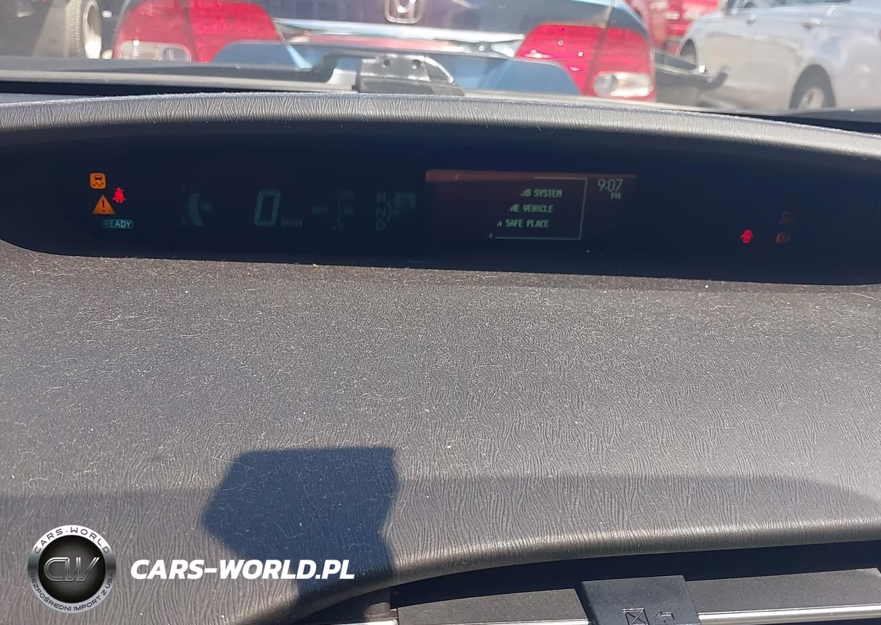 2012 Toyota Prius Two VIN:JTDKN3DU4C1520712 - 7