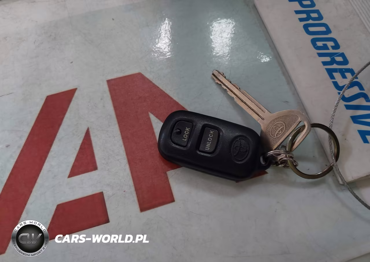 2003 Toyota Corolla Le VIN:JTDBR32E230044515 - 11