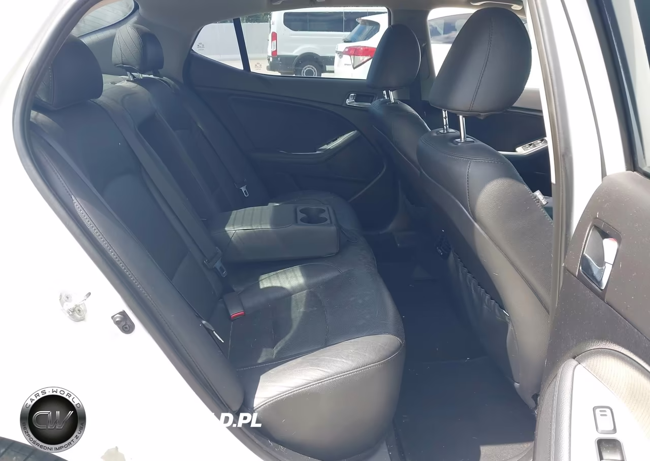 2015 Kia Optima Sx Turbo VIN:5XXGR4A67FG372022 - 8