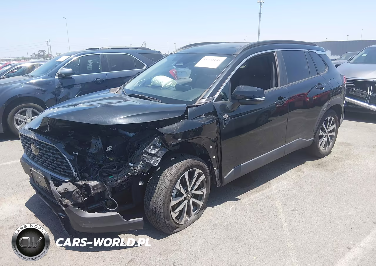 2024 Toyota Corolla Cross Xle VIN:7MUDAAAG5RV075809 - 2