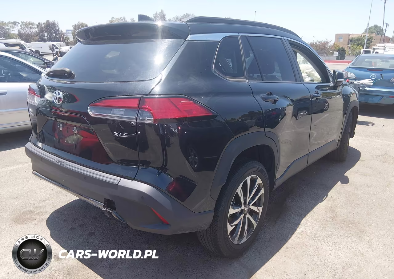 2024 Toyota Corolla Cross Xle VIN:7MUDAAAG5RV075809 - 4