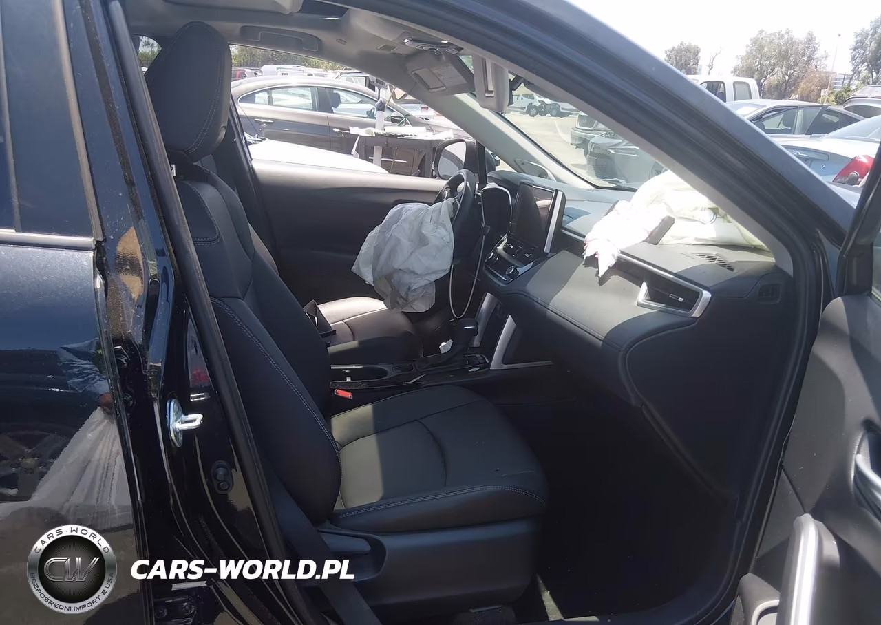 2024 Toyota Corolla Cross Xle VIN:7MUDAAAG5RV075809 - 5