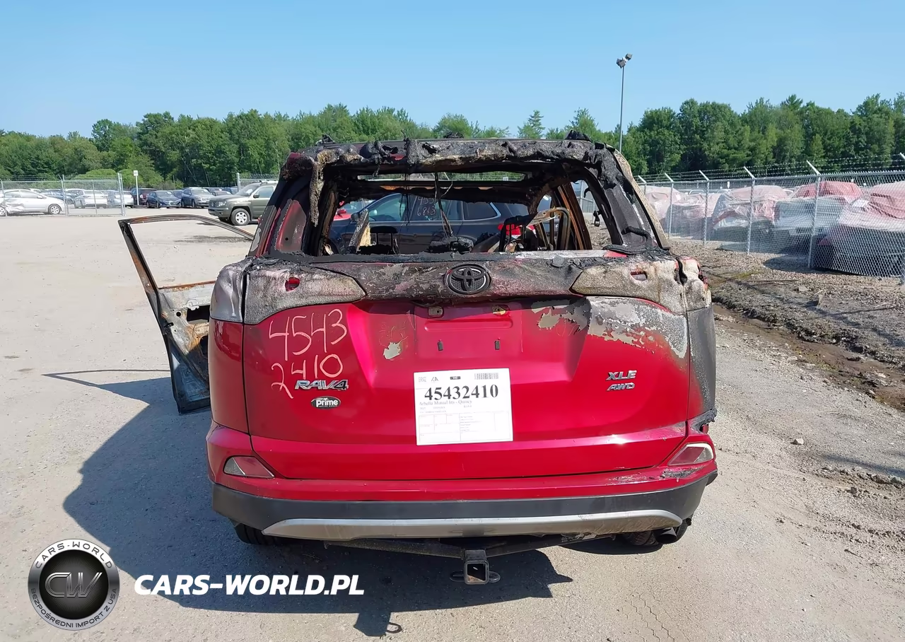 2017 Toyota Rav4 Xle VIN:JTMRFREV9HJ155828 - 15