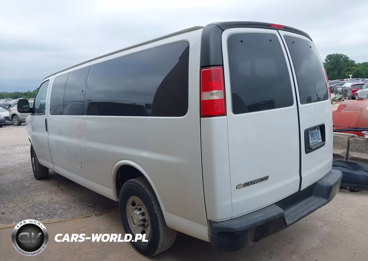 2020 Chevrolet Express Passenger Rwd 3500 Extended Wheelbase Ls VIN:1GAZGNFP7L1256728 - 3