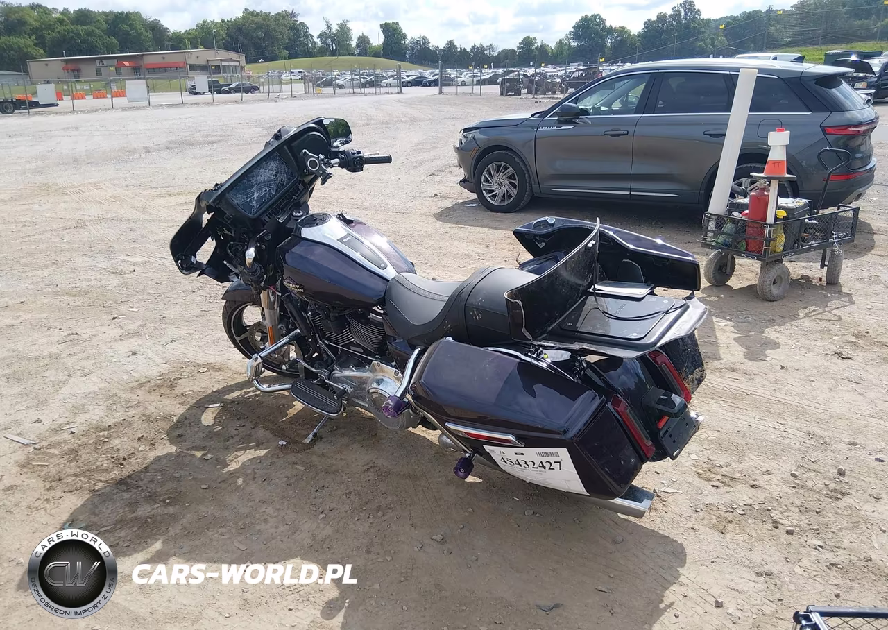 2025 Harley-Davidson Flhx VIN:1HD1KB713SB630111 - 3