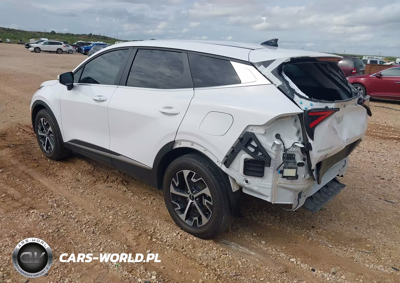 2025 Kia Sportage Ex VIN:5XYK33DF9SG318437 - 3