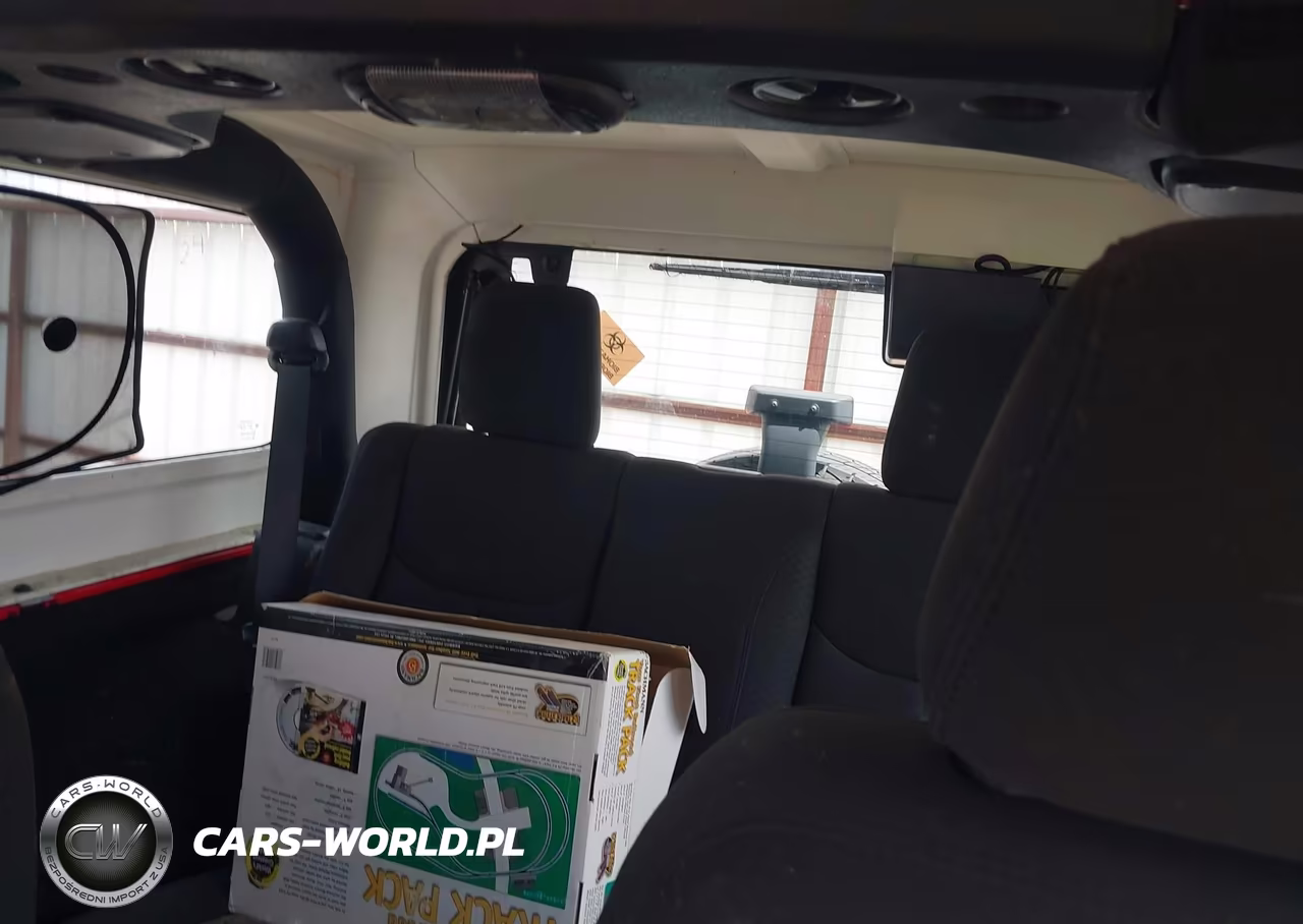 2016 Jeep Wrangler Sport VIN:1C4AJWAG0GL233630 - 8