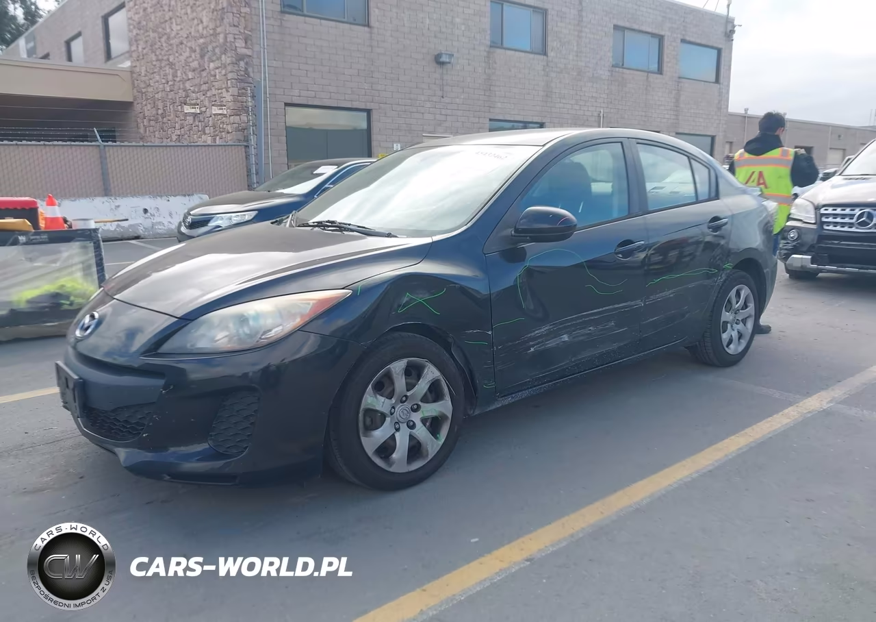 2013 Mazda Mazda3 I Sport VIN:JM1BL1UP7D1752792 - 2
