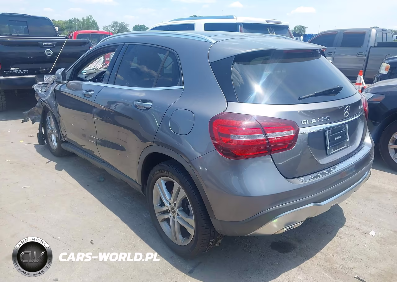 2019 Mercedes-Benz Gla 250 4Matic VIN:WDCTG4GB8KJ609464 - 3