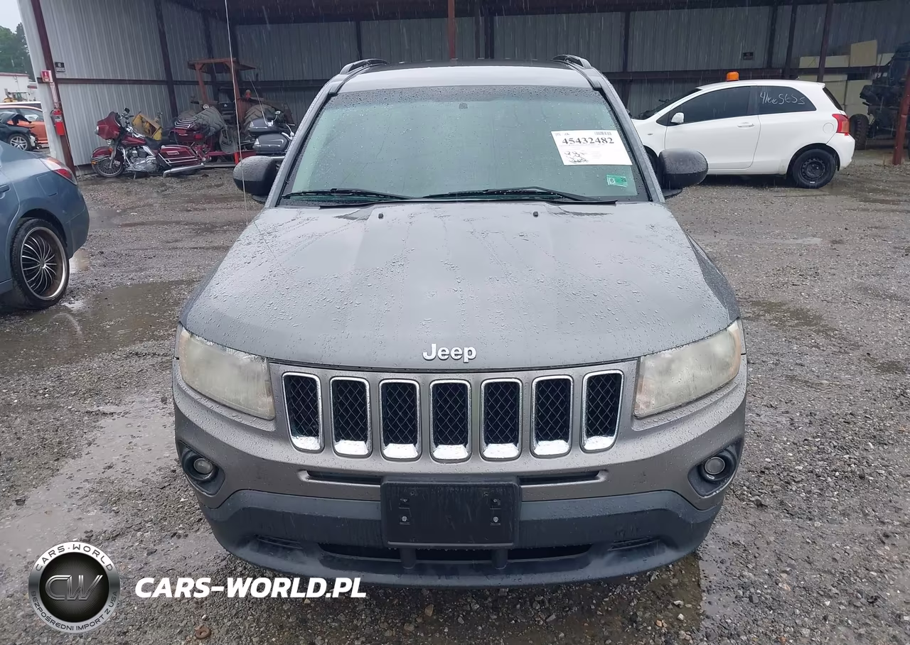 2012 Jeep Compass Latitude VIN:1C4NJCEAXCD678189 - 12