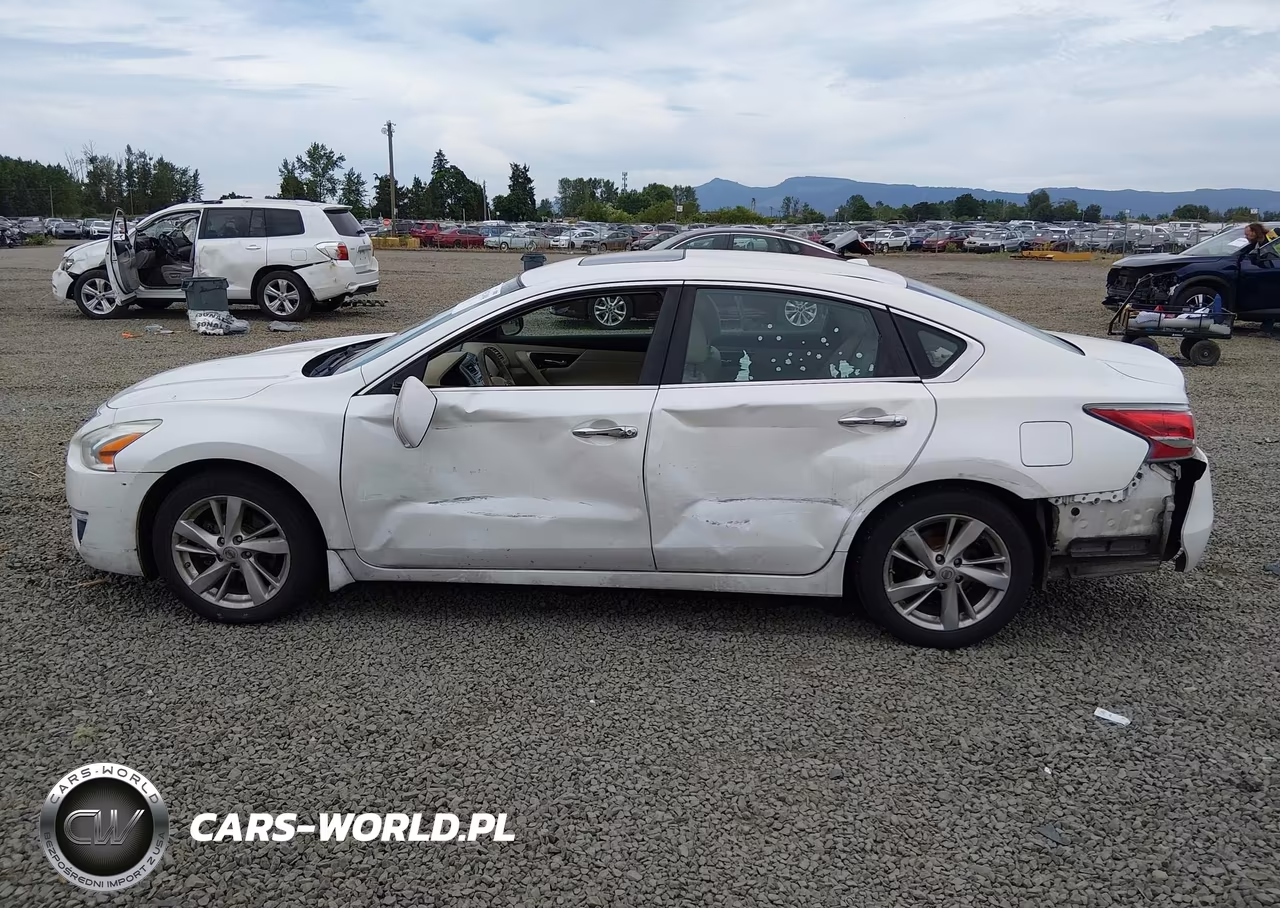 2015 Nissan Altima 2.5 Sl VIN:1N4AL3AP5FN344112 - 14